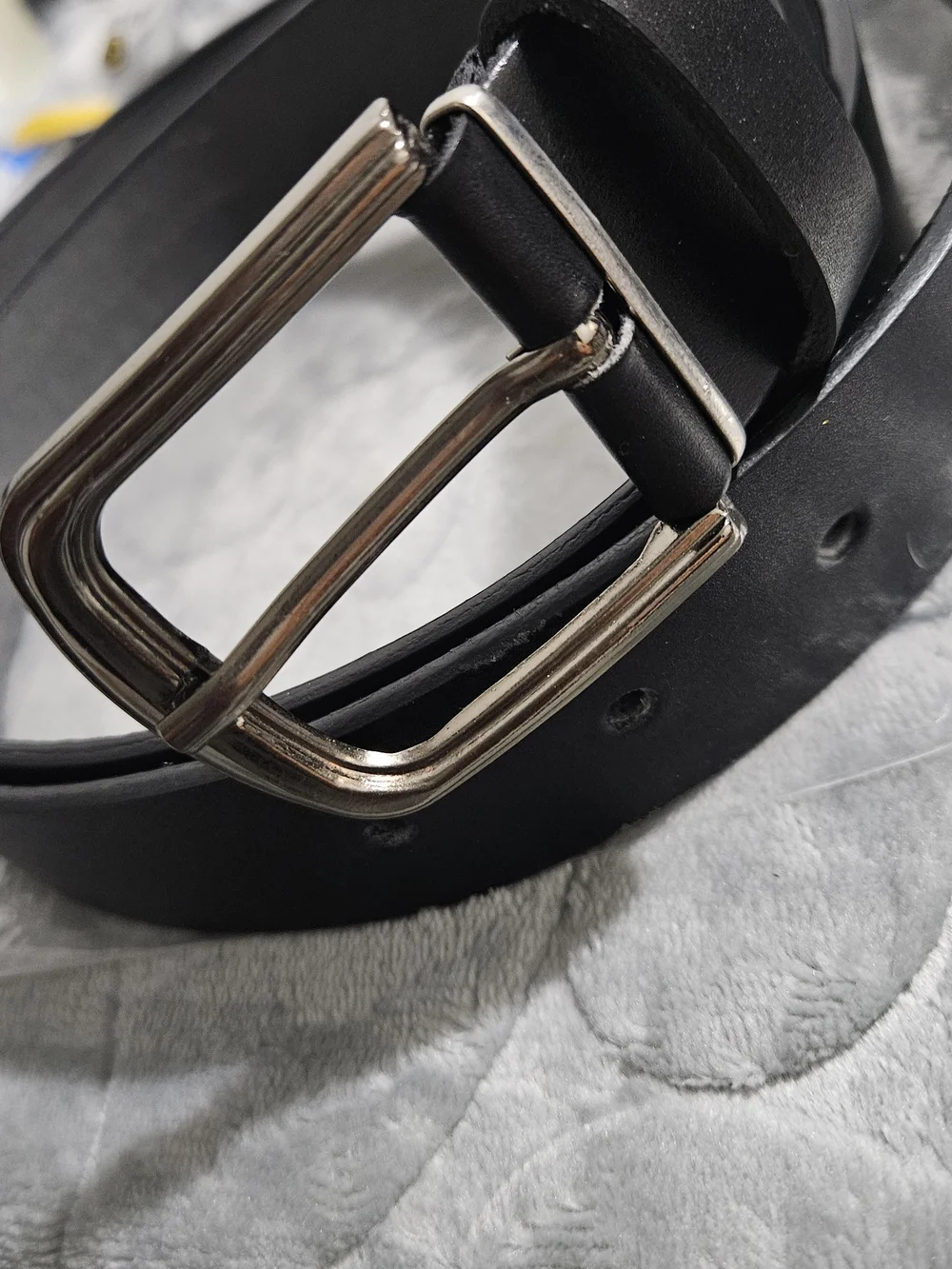 Unisex Classic Black Genuine Leather Belt with Silver Buckle L Xl